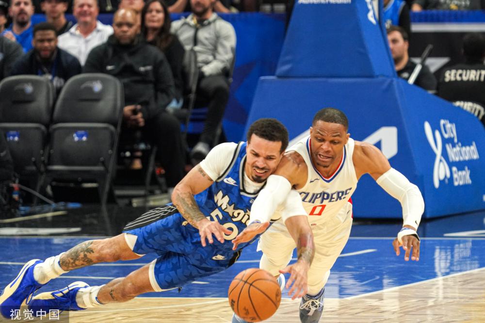 并通过了多 并通过了多