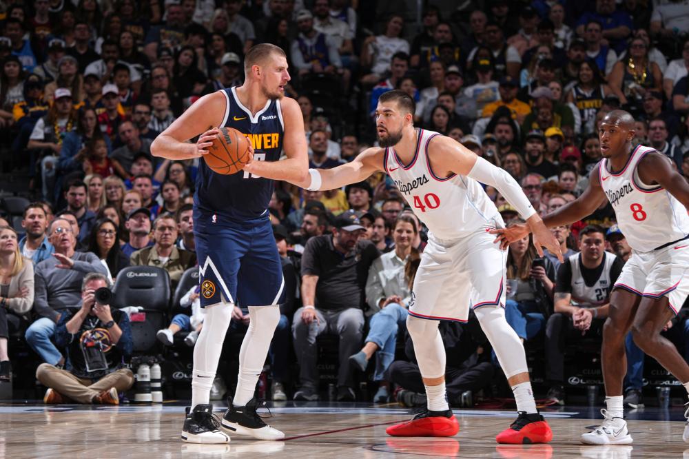 卡和中场厄 卡和中场厄